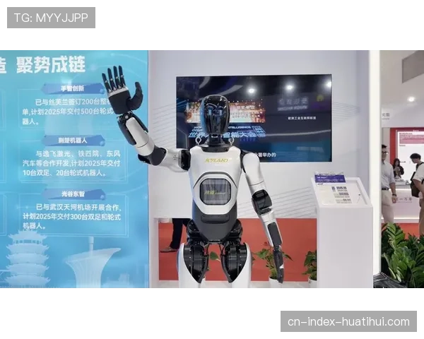 具身智能技术拓展体育应用场景 AI网球机器人开启科技运动新纪元